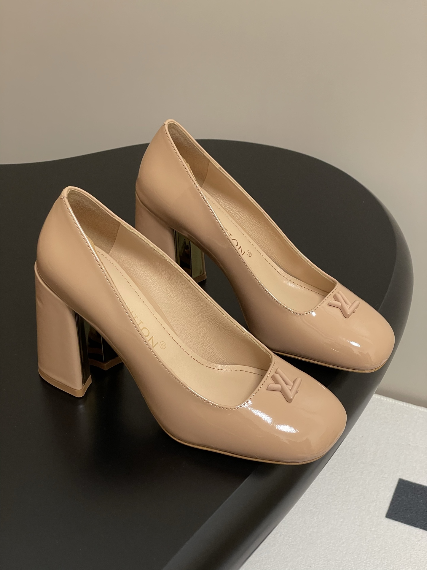 LV swing