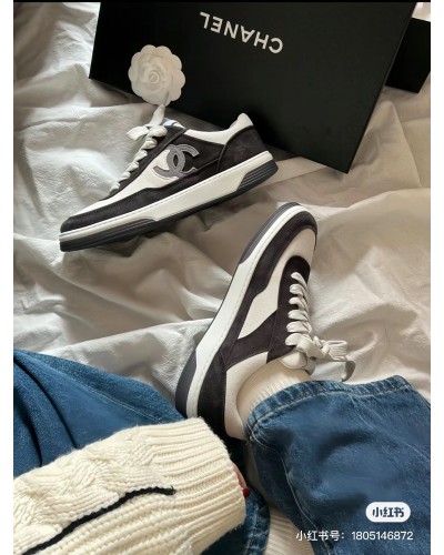 CHANEL 스니커즈