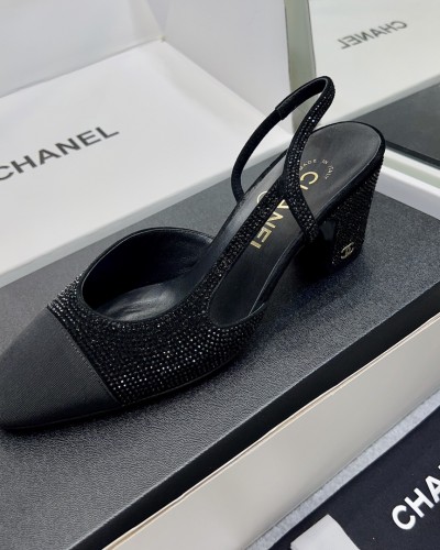 CHANEL Crystal Sling bag (+2color)