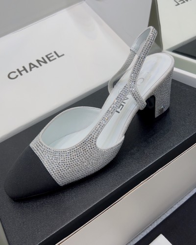 CHANEL 슬링백