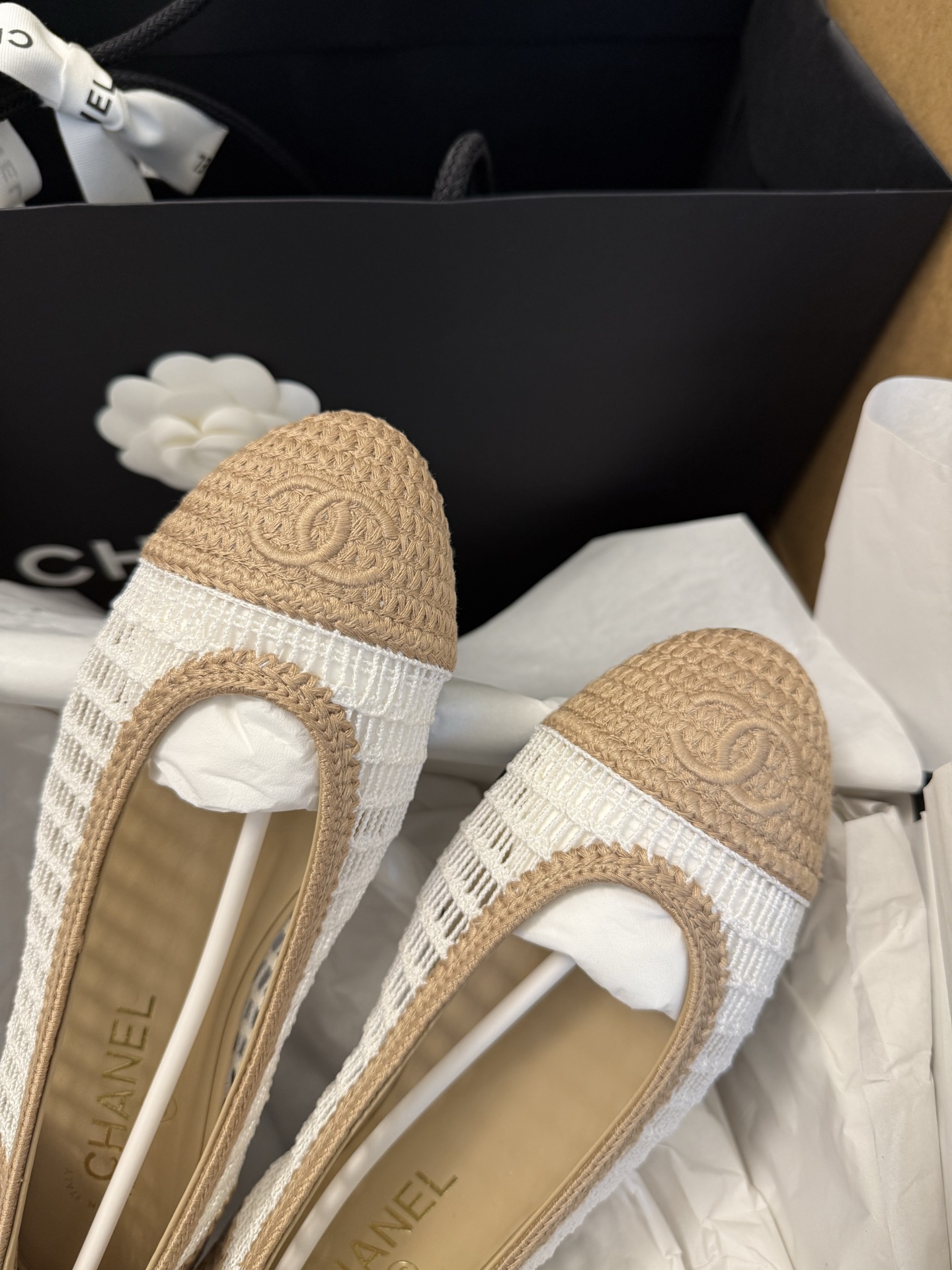 CHANEL 플랫슈즈