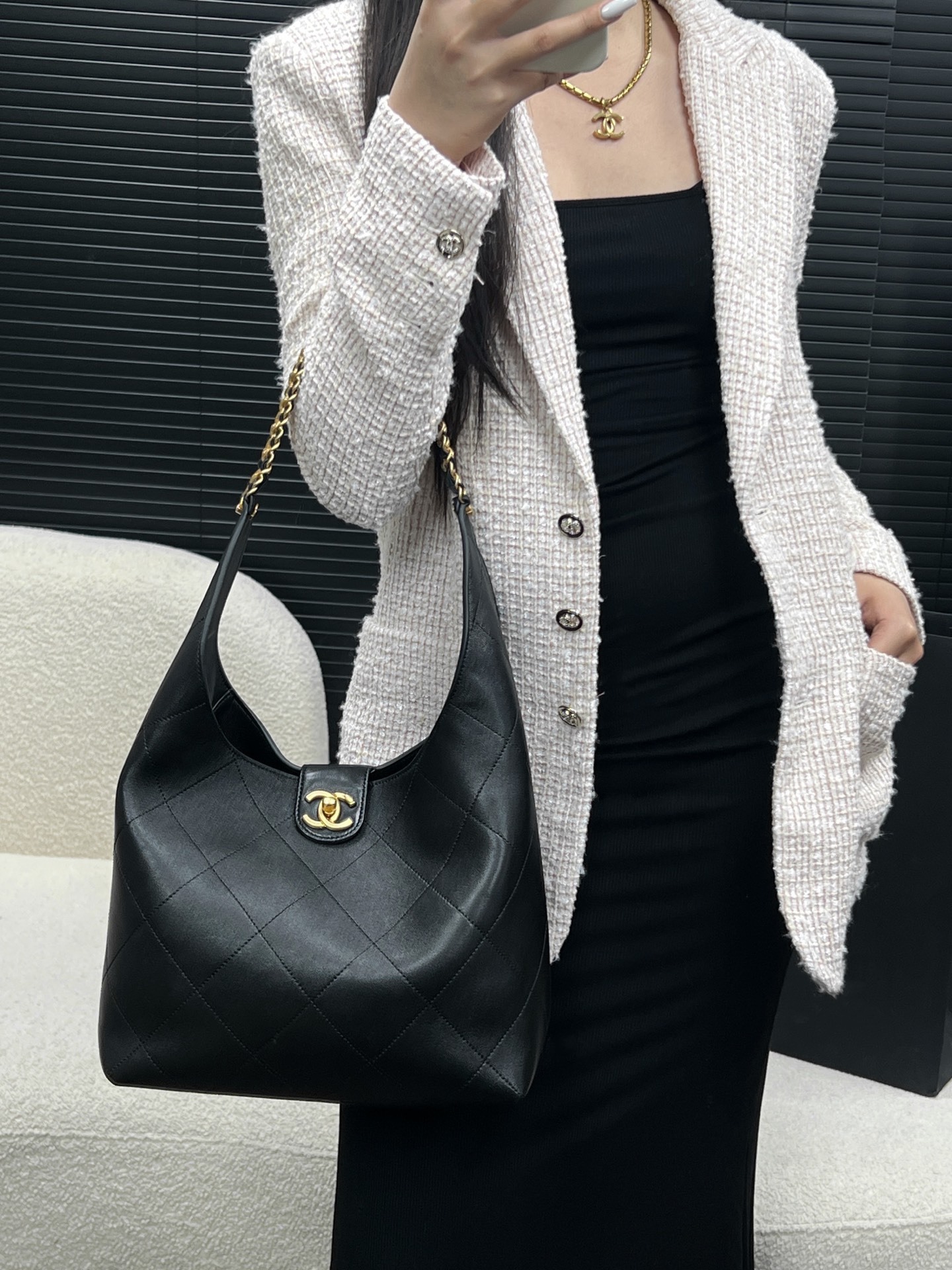 Ch 25P 호보백 블랙 2size