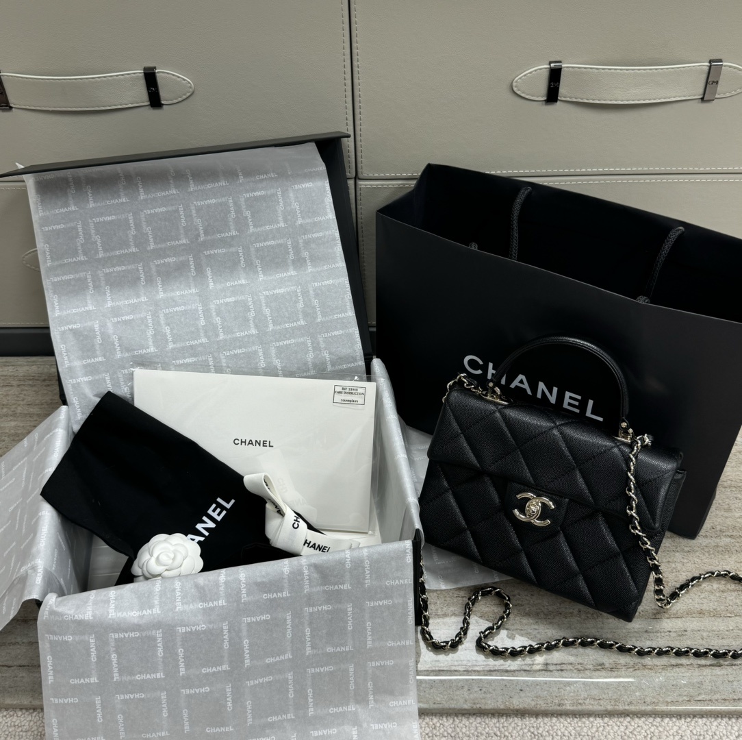 Ch 24p 핸들 켈리백 블랙