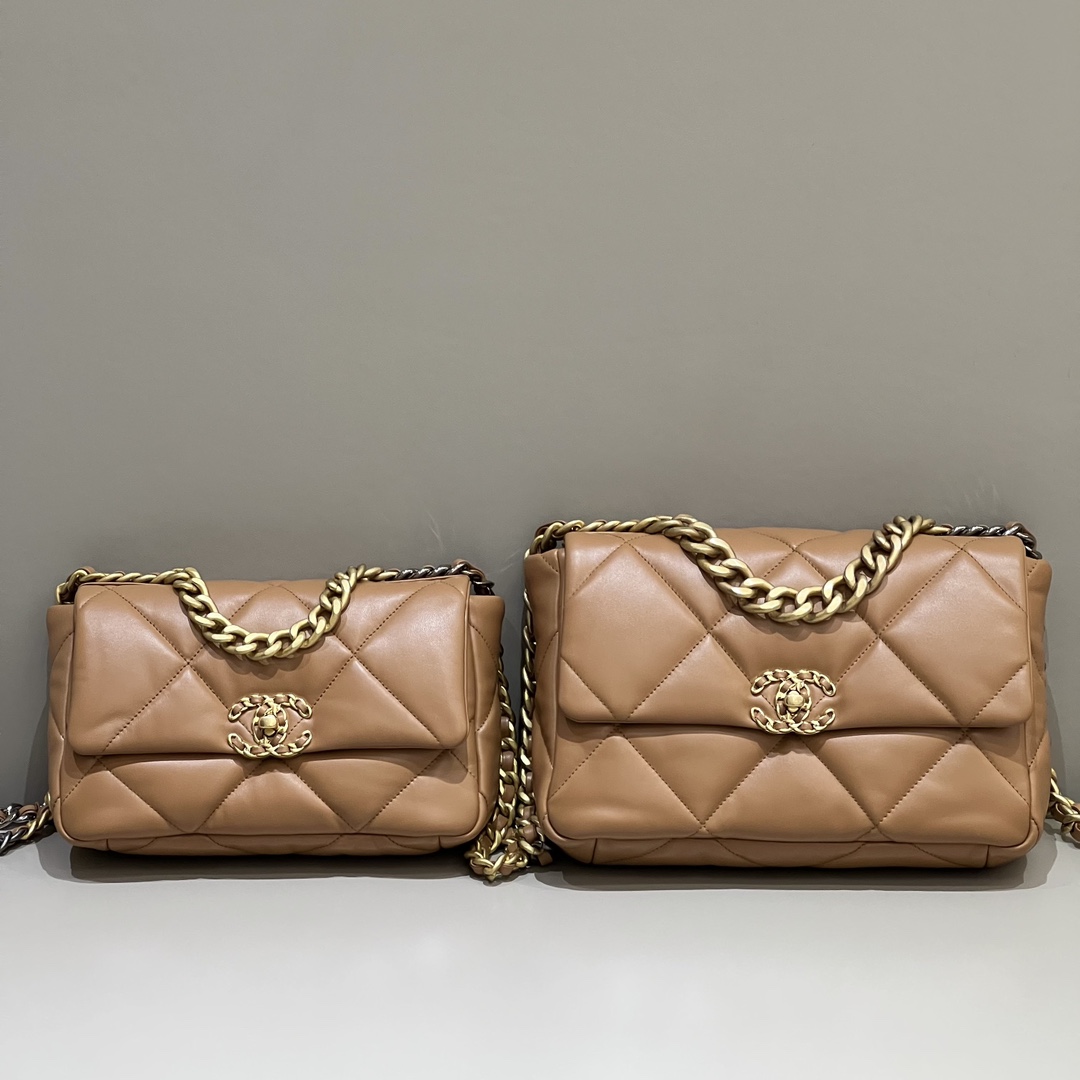 Ch 19백 카라멜 컬러 26cm 30cm