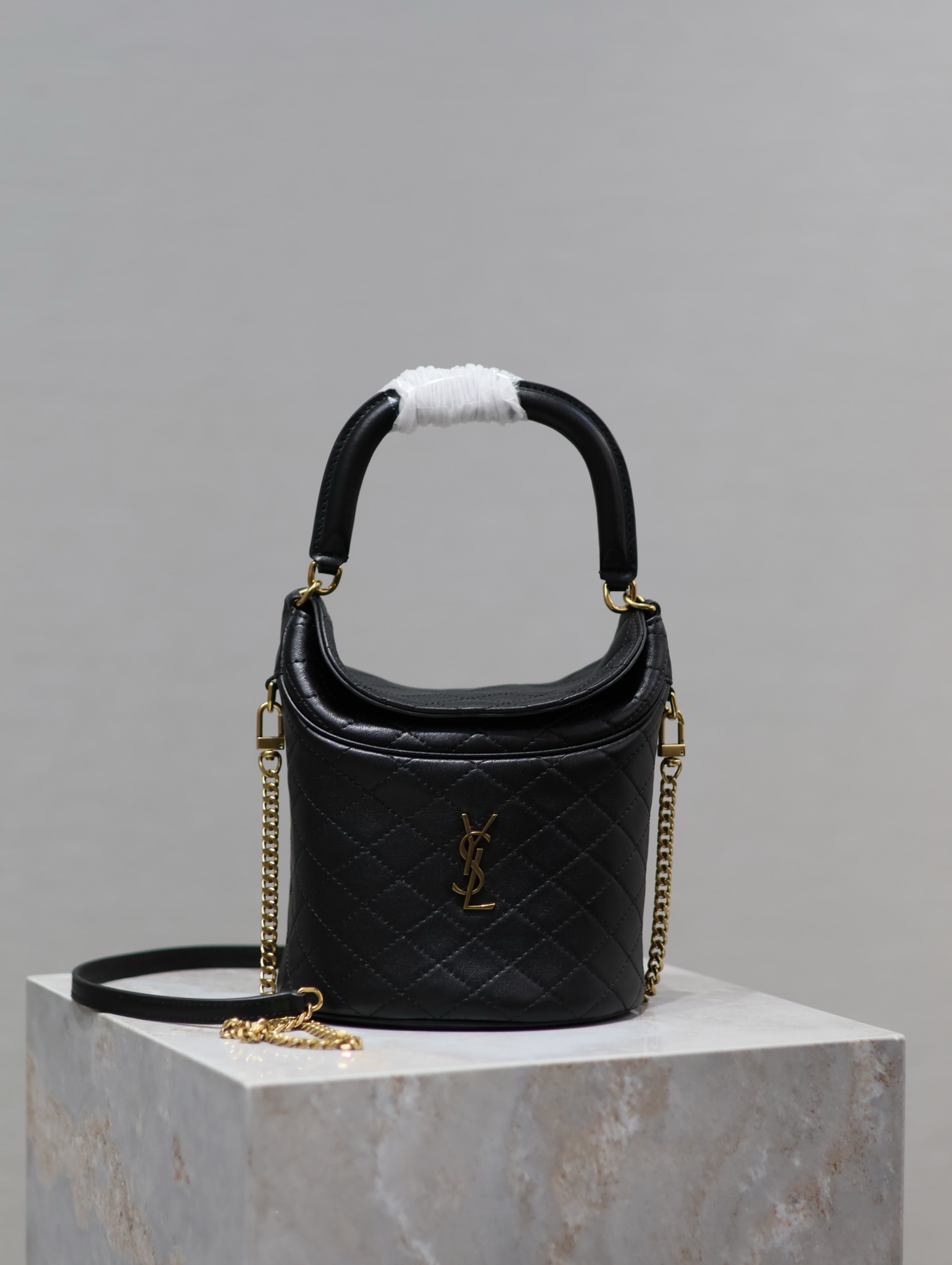763961 Gaby Bucket 19cm