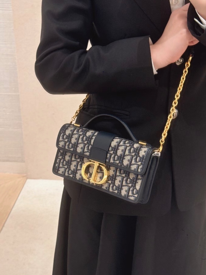 Dior 30 Montaine Handle Bag