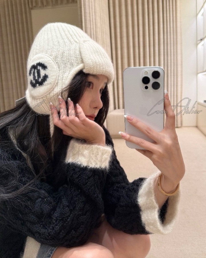CHANEL 샤넬 캐시미어 귀도리 모자