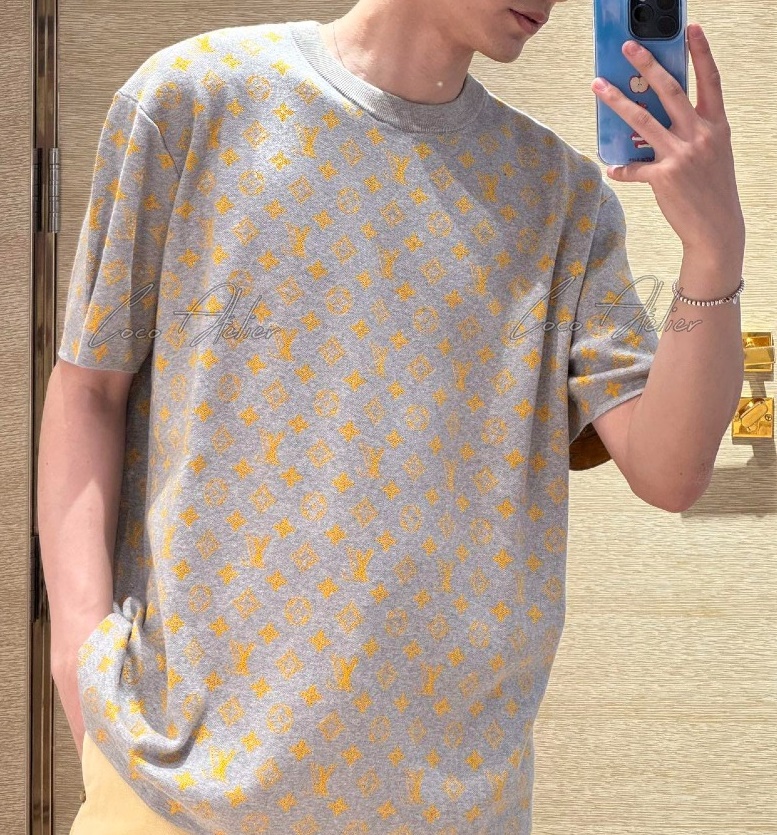 Louis Vuitton 루이 비통 그레이 모노그램 자카드 티셔츠 (남녀공용)