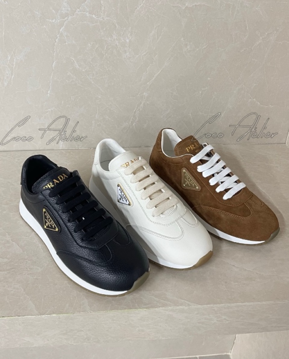 PRADA 프라다 삼각로고 스니커즈