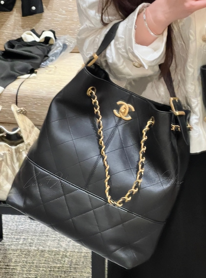 CHANEL 샤넬 탑 핸들 호보백