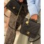 CHANEL 샤넬 25A 탑 핸들 백팩 클로버 참 장식