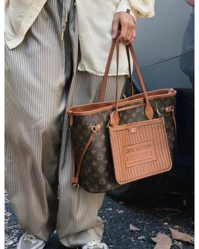 Louis Vuitton 루이비통 네버플 인사이드 아웃