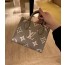 Louis Vuitton 루이비통 On The Go BB