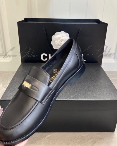 CHANEL 샤넬 코인 로퍼