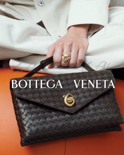 [BOTTEGA-보테가베네타] 놋 락 백