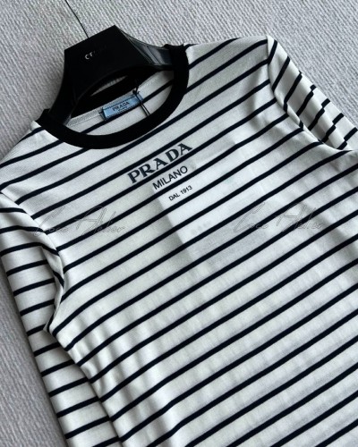 PRADA 프라다 단가라 티셔츠