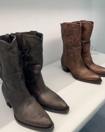 Miumiu 미우미우 웨스턴 앵클 부츠