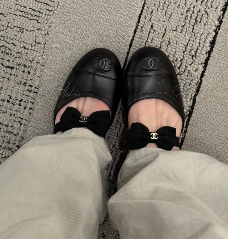 CHANEL 샤넬 투톤 스웨이드 슬링백 & 플랫