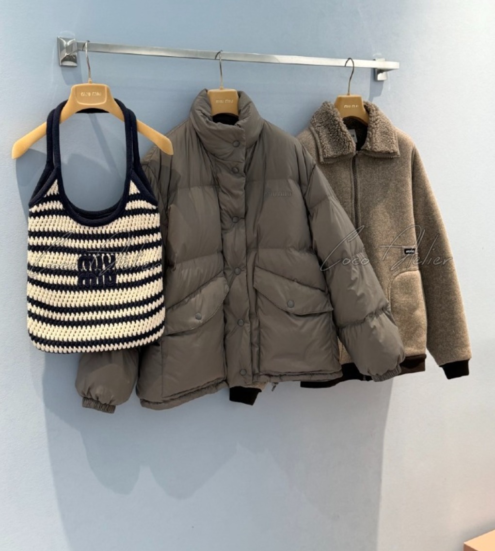 Miumiu 미우미우 스탠드 칼라 패딩