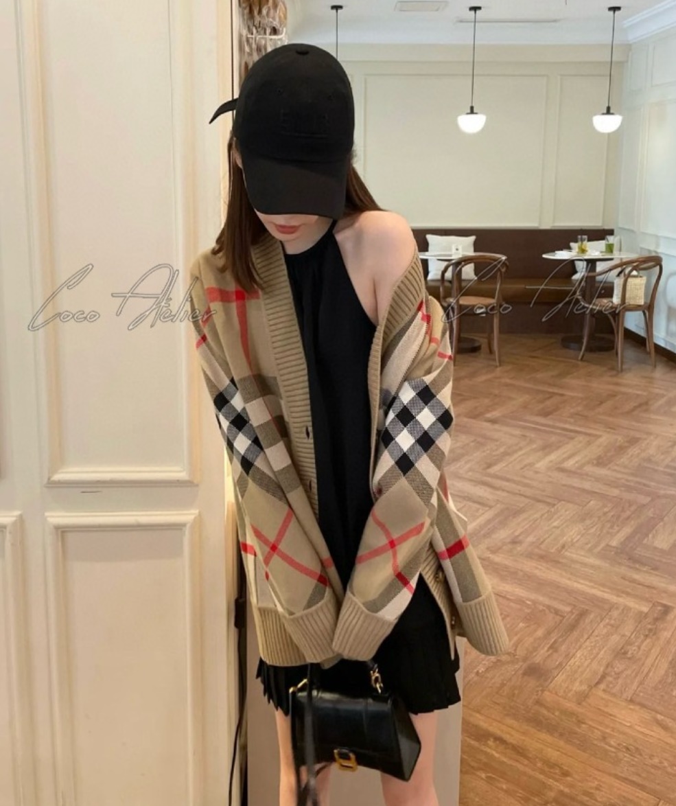 Burberry 버버리 체크 울 혼방 자카드 니트 가디건