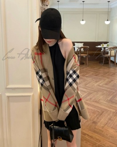 Burberry 버버리 체크 울 혼방 자카드 니트 가디건