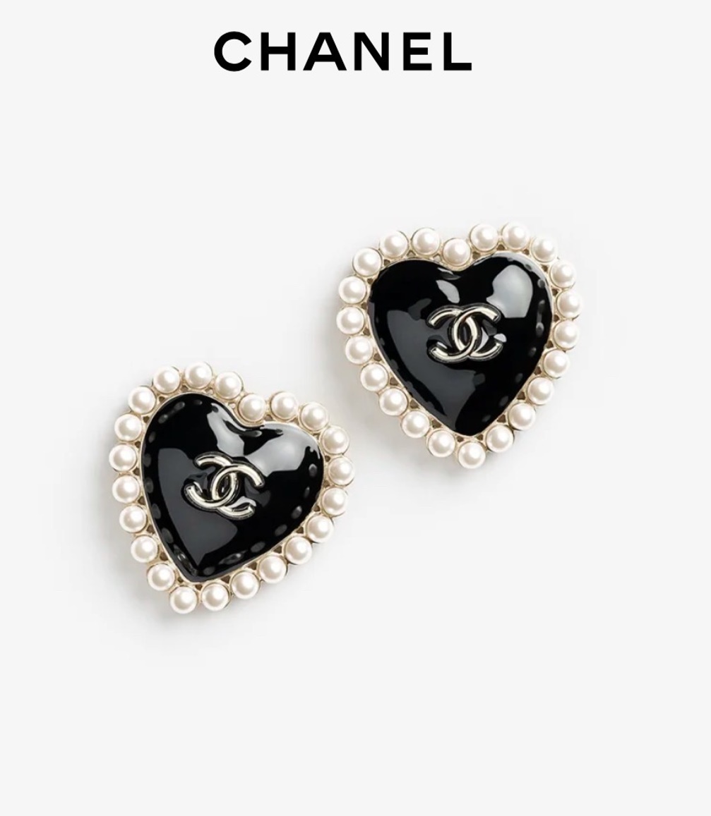 CHANEL 샤넬 하트 귀걸이