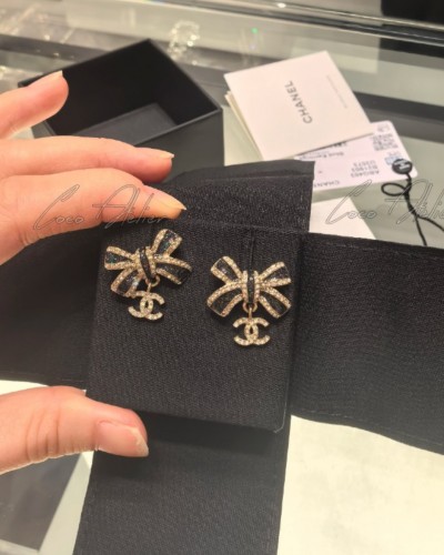 CHANEL 샤넬 리본 귀걸이