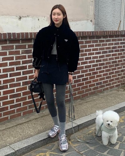 PRADA 프라다 벨벳 컨버터블 크롭 패딩