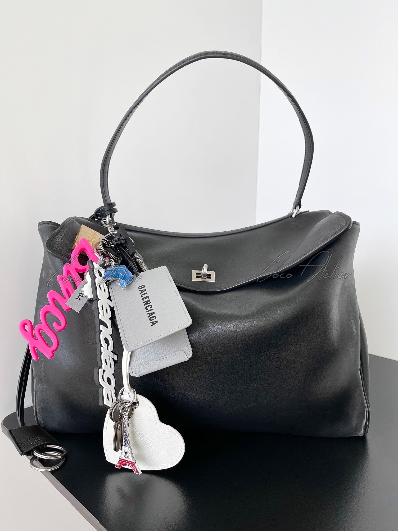 BALENCIAGA 발렌시아가 키링 백참 (+4type)