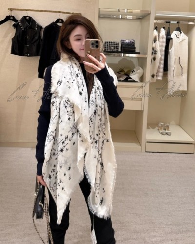 CHANEL 샤넬 스카프