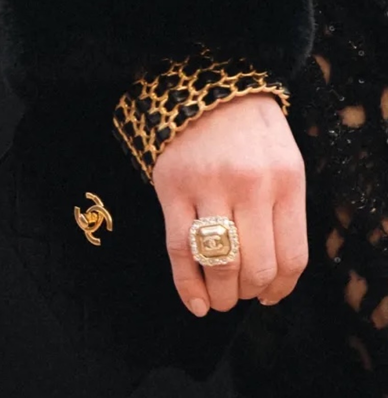 CHANEL 샤넬 반지