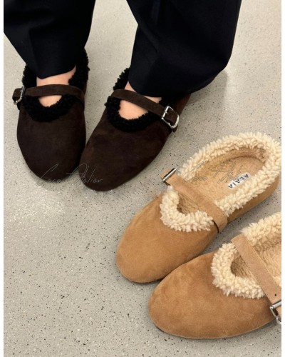 Alaia 알라이아 시어링 발레리나 샌들