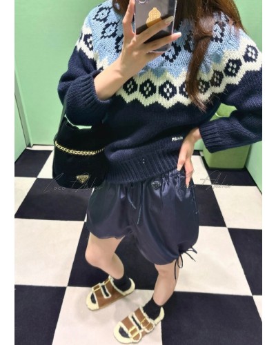 cashmere knitwear