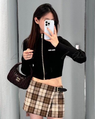 Crop knit zip-up