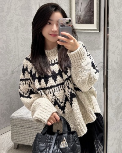 alpaca knitwear