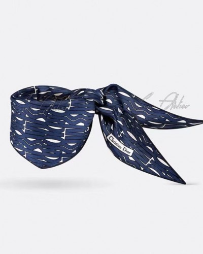 oblique scarf