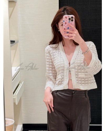 punching cardigan