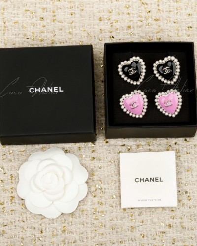 Heart earrings