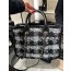 Tweed shopper
