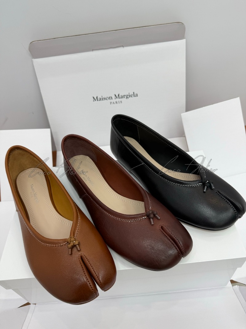 MM6 Tabi Flat