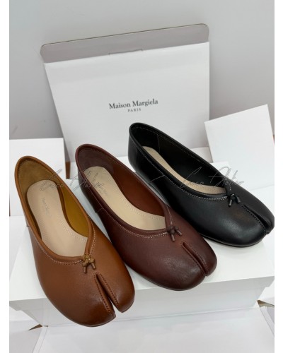MM6 Tabi Flat