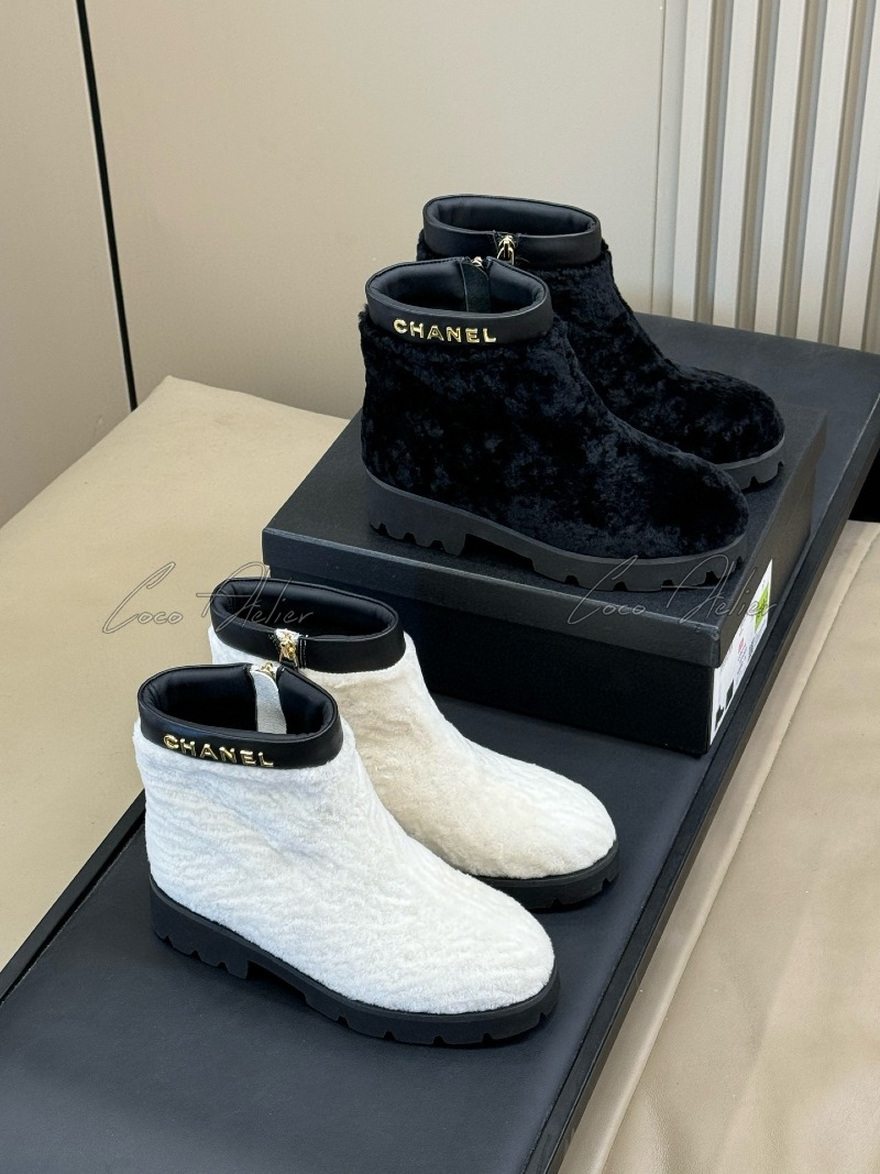 searing ankle boots