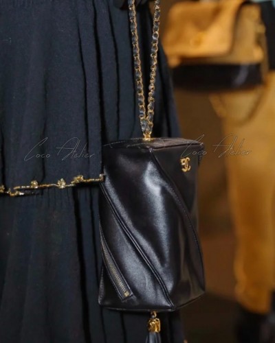 Mini chain bag