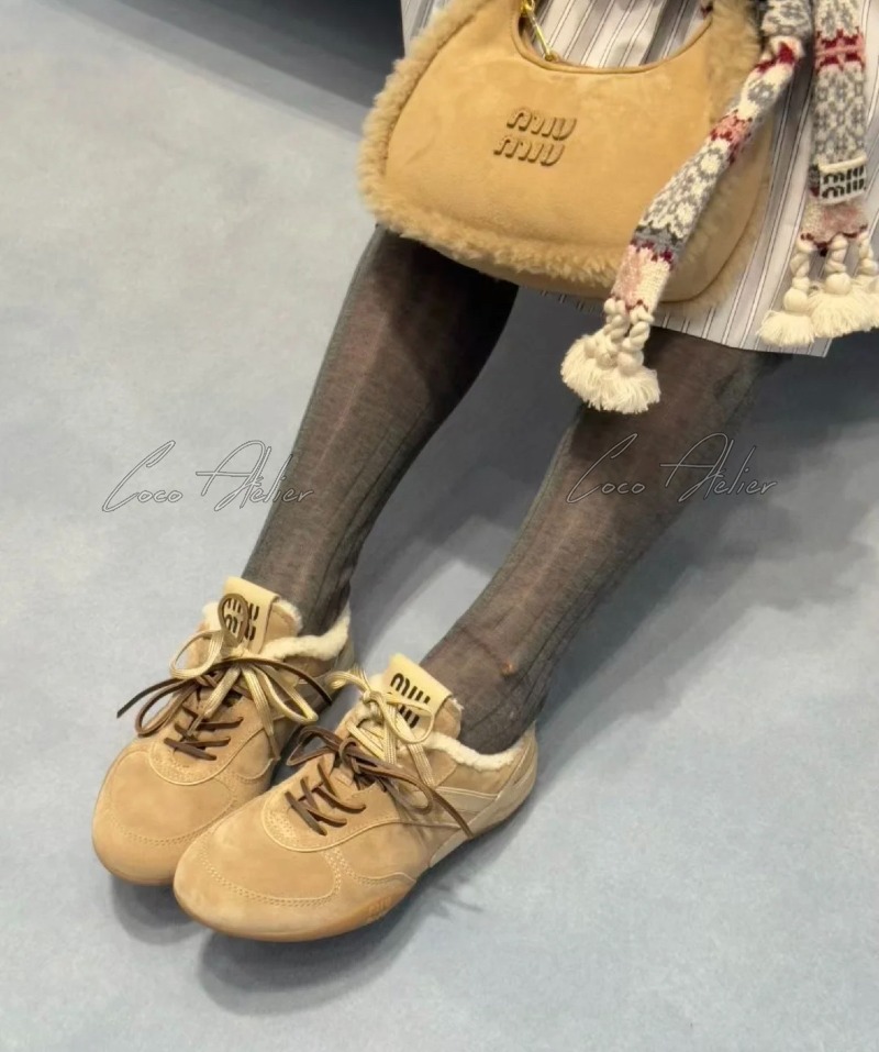 searing sneakers