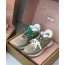 530 Searing Sneakers
