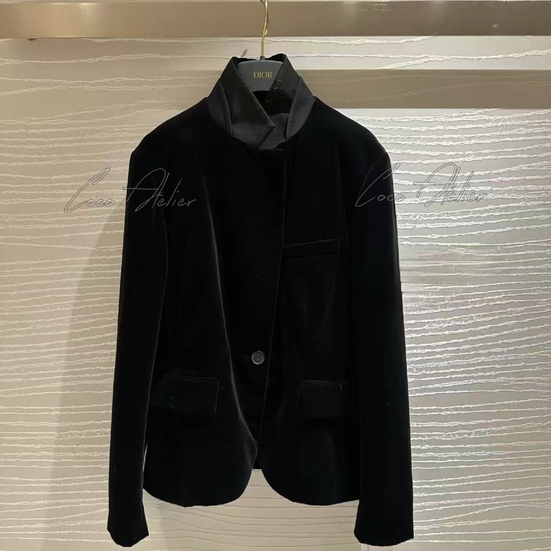 Velvet blazer