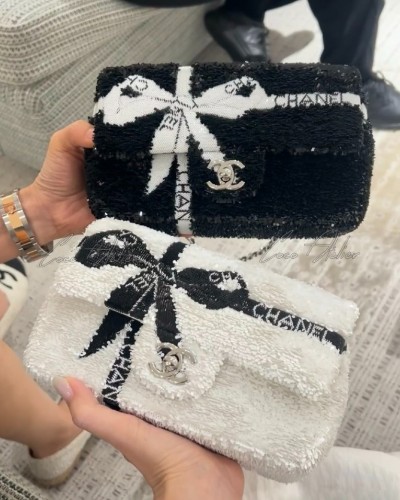 Spangle flap bag