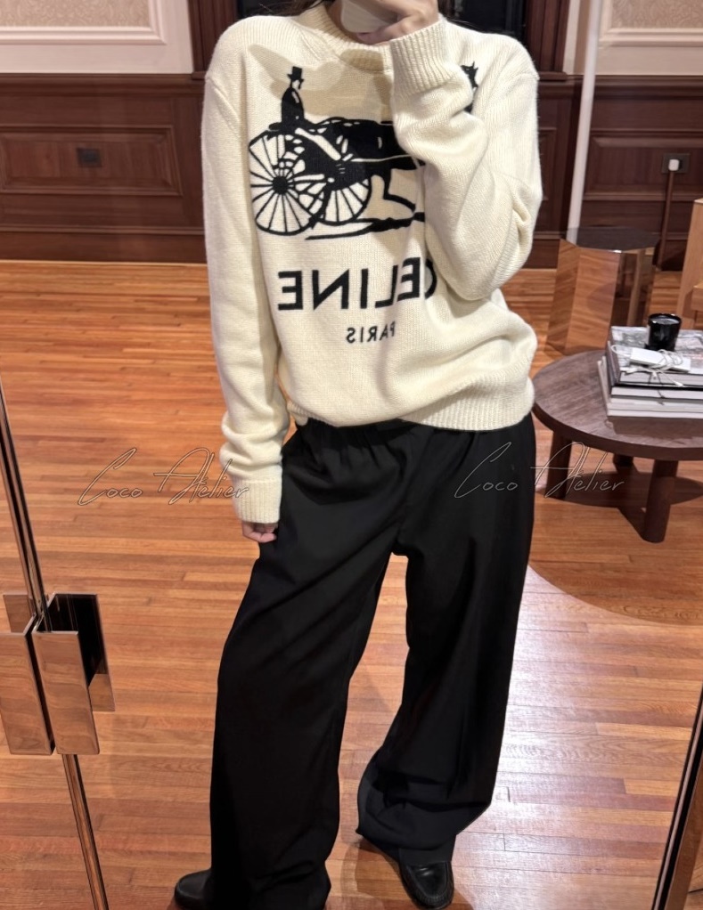Carriage knit