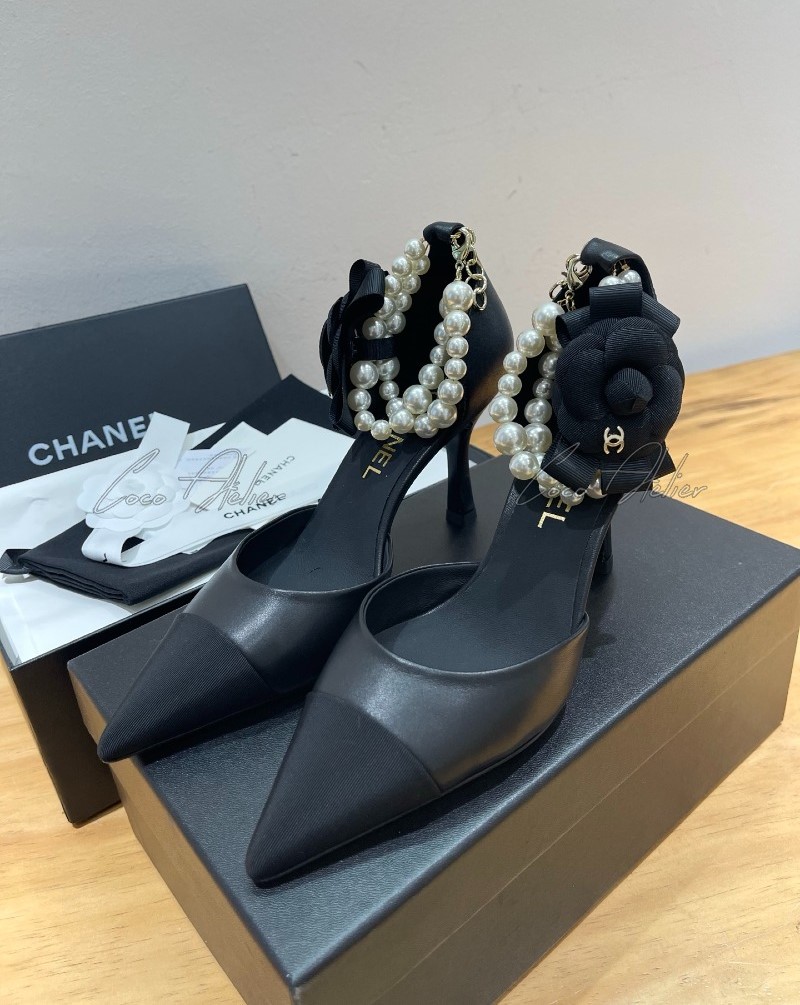 pearl strap heel