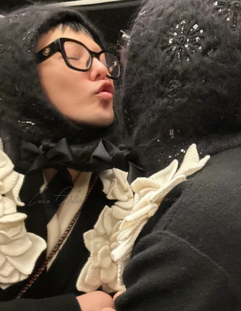 GD Flower Cardigan